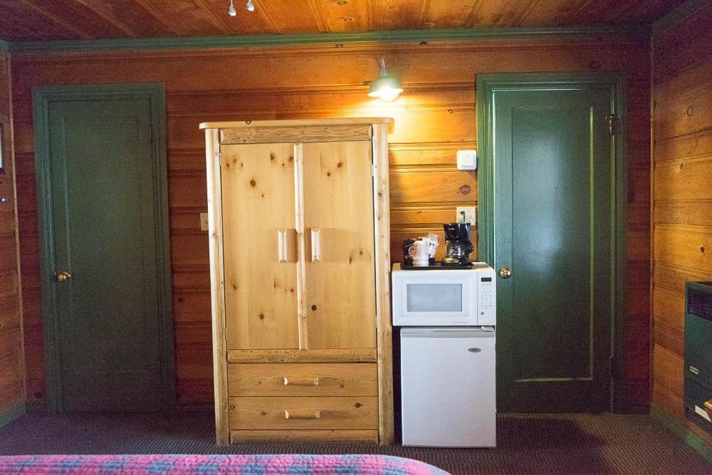 Shaver Lake Village Hotel Bagian luar foto