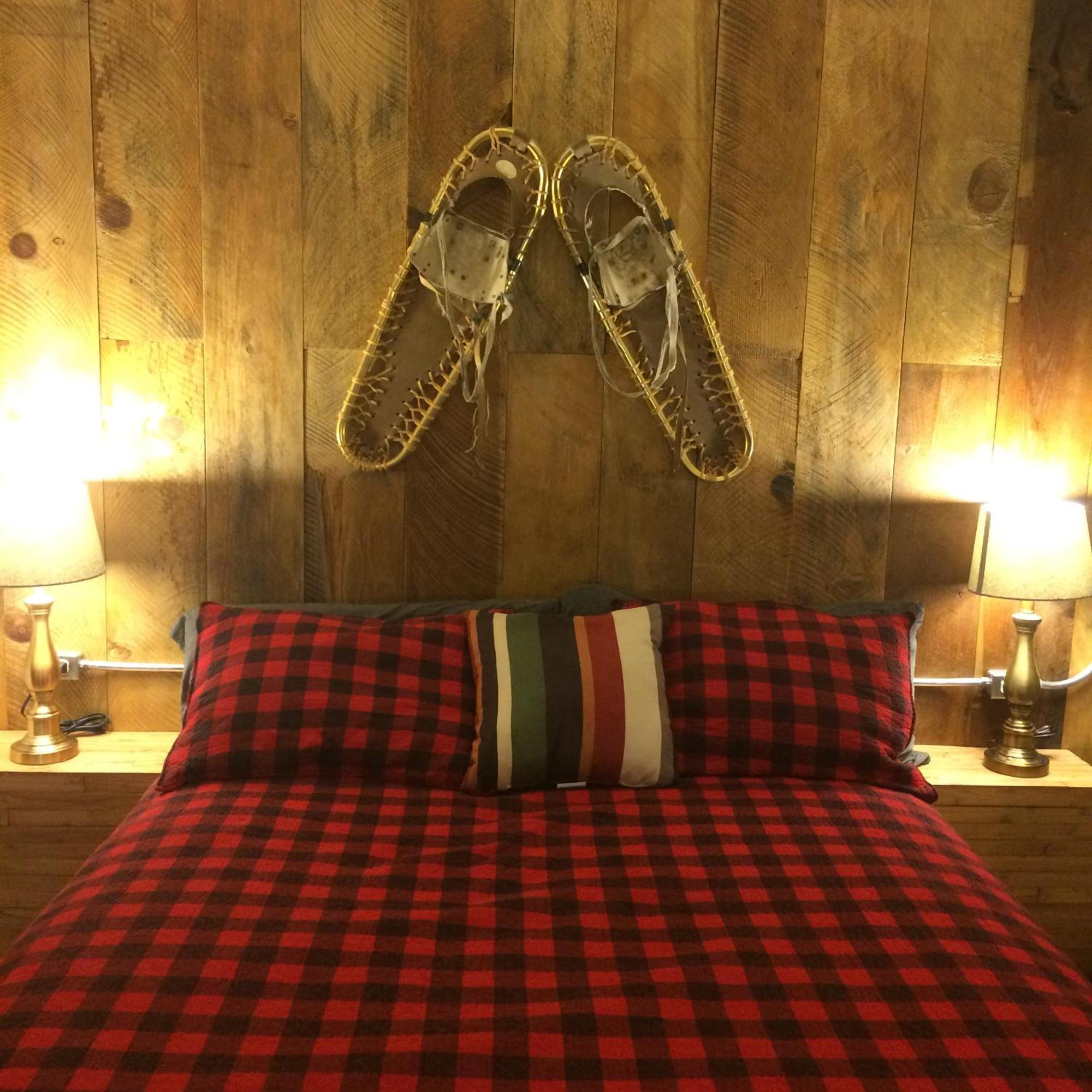 Shaver Lake Village Hotel Bagian luar foto