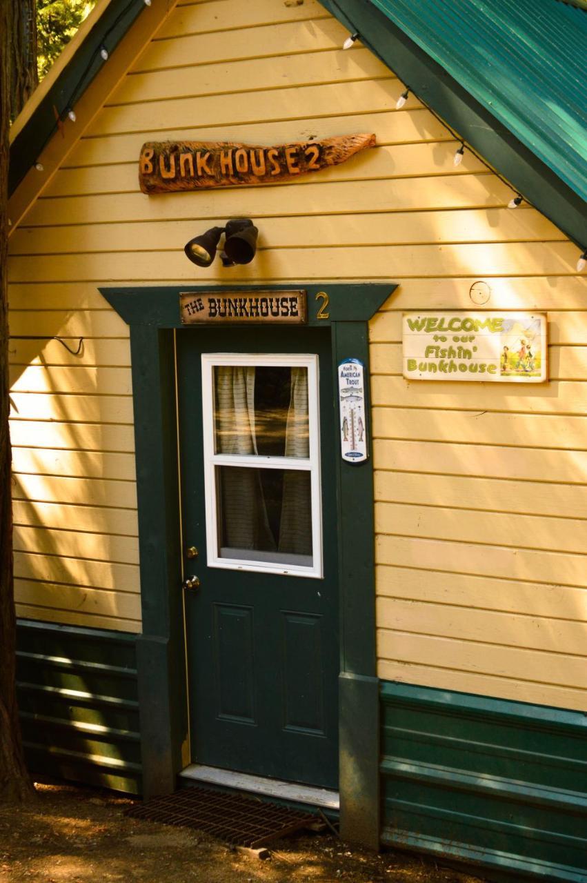 Shaver Lake Village Hotel Bagian luar foto
